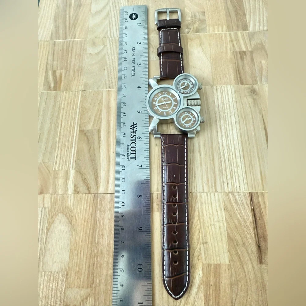 Oulm mens oversized military watch with three movement design